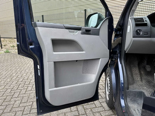 Volkswagen transporter kombi 2.0 tdi bm highline 114pk 2015, 9-zhx-22 - afbeelding 15 van  31