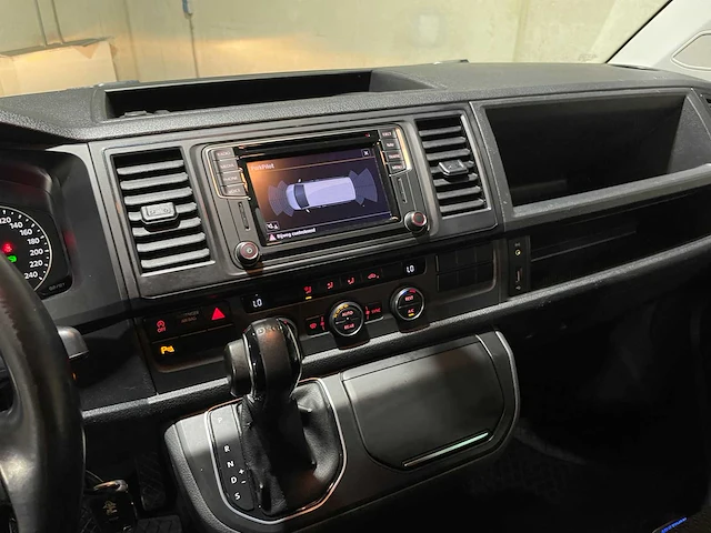 Volkswagen transporter multivan 2.0 tdi comfortline (automaat) 150pk 2017, hkv-88-h - afbeelding 15 van  35