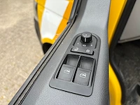 Volkswagen transporter servicebus met kenteken vl-843-f. btw voertuig. datum eerste toelating 27-01-2015. - afbeelding 2 van  22
