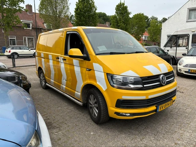 Volkswagen transporter servicebus met kenteken vv-894-d. btw voertuig. datum eerste toelating 08-04-2016. - afbeelding 16 van  21