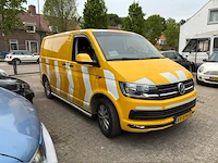 Volkswagen transporter servicebus met kenteken vv-894-d. btw voertuig. datum eerste toelating 08-04-2016. - afbeelding 16 van  21