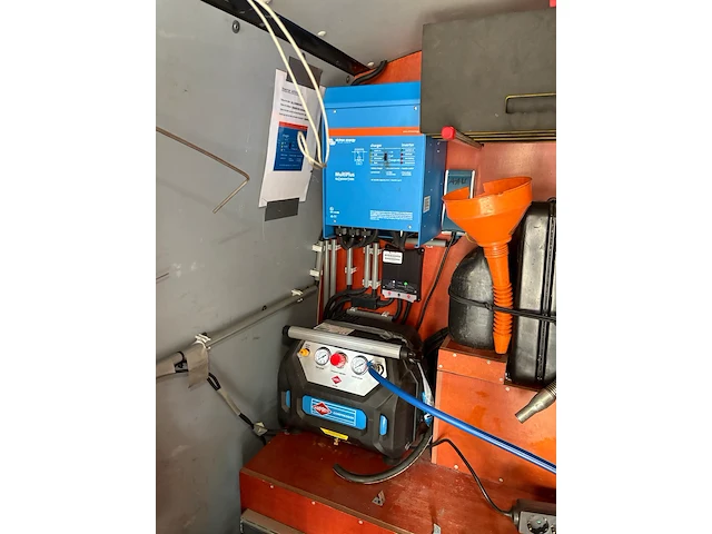 Volkswagen transporter servicebus met kenteken vv-894-d. btw voertuig. datum eerste toelating 08-04-2016. - afbeelding 21 van  21