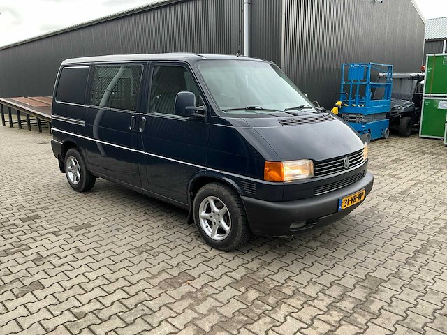 Volkswagen transporter t4 2.4d 5 cilinder bedrijfswagen met oprijklep/laadplateau - afbeelding 23 van  38