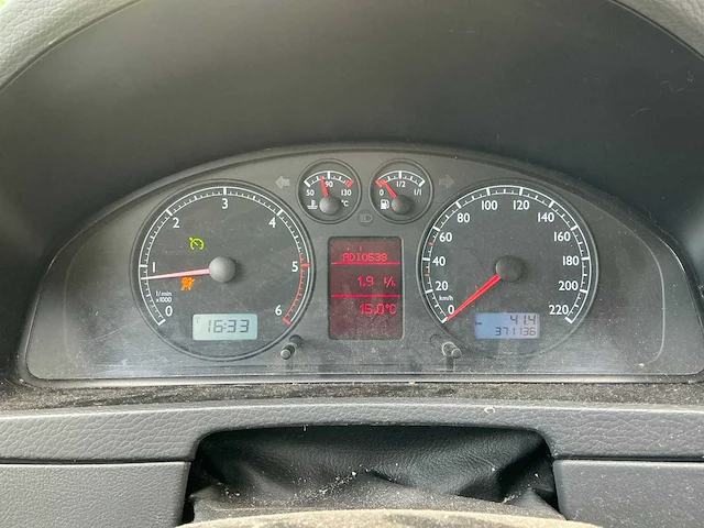 Volkswagen transporter t5 2.5 tdi multivan bedrijfswagen - afbeelding 12 van  37