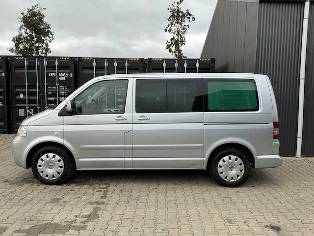 Volkswagen transporter t5 2.5 tdi multivan bedrijfswagen - afbeelding 6 van  37