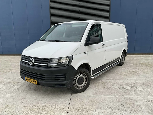 Volkswagen transporter t6 2.0 tdi l2 bedrijfswagen - afbeelding 1 van  24