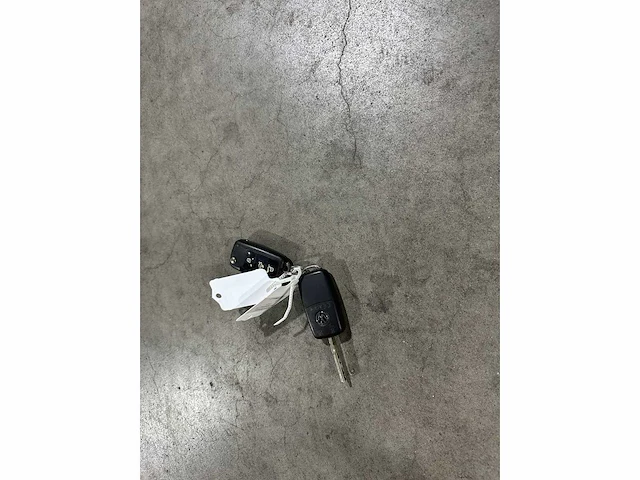 Volkswagen transporter t6 camper 2.0 4p -zelfbouw- 140pk 2016 (automaat), s-456-lj - afbeelding 44 van  49