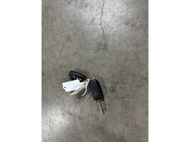 Volkswagen transporter t6 camper 2.0 4p -zelfbouw- 140pk 2016 (automaat), s-456-lj - afbeelding 44 van  49