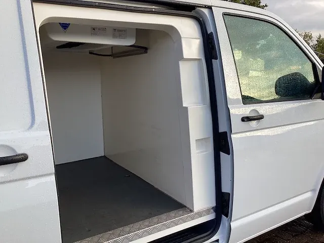 Volkswagen transporter - afbeelding 21 van  32