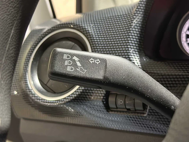 Volkswagen up! 1.0 2020, h-628-rz - afbeelding 14 van  48