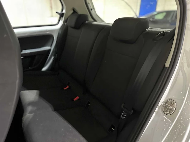Volkswagen up! 1.0 2020, h-628-rz - afbeelding 29 van  48