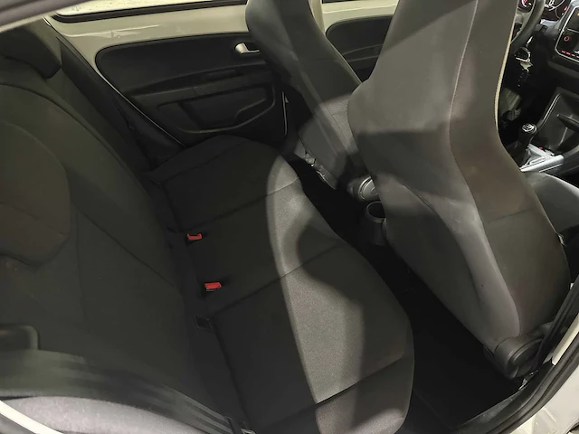 Volkswagen up! 1.0 2020, h-628-rz - afbeelding 36 van  48