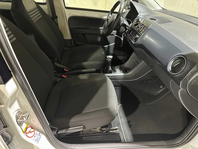 Volkswagen up! 1.0 2020, h-628-rz - afbeelding 40 van  48