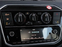 Volkswagen up! 1.0 bmt high up! automaat | h-441-xk - afbeelding 12 van  23