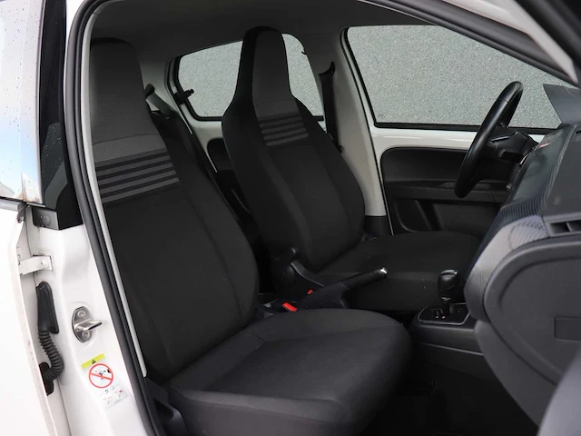 Volkswagen up! 1.0 bmt high up! automaat | h-441-xk - afbeelding 20 van  23