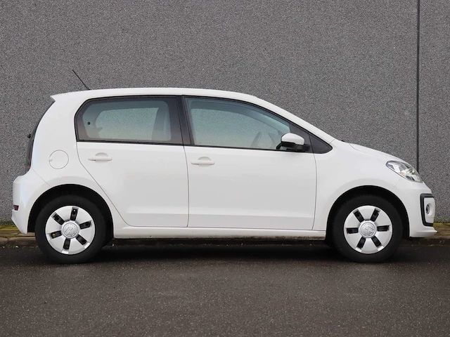 Volkswagen up! 1.0 bmt high up! automaat - afbeelding 17 van  23