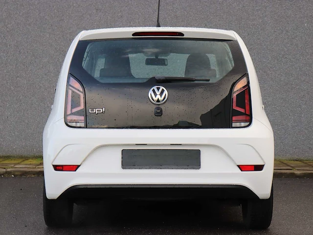 Volkswagen up! 1.0 bmt high up! automaat - afbeelding 18 van  23