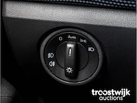Volkswagen up 1.0 bmt move up 5-deurs 2020 airco/electronic climate control achteruitrijcamera stoelverwarming parkeersensoren led - afbeelding 16 van  29