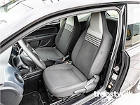 Volkswagen up 1.0 move up 2018 airco stoelverwarming elektrische ramen bluetooth - afbeelding 4 van  23