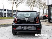 Volkswagen up 1.0 move up 2018 airco stoelverwarming elektrische ramen bluetooth - afbeelding 18 van  23