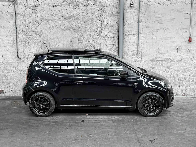 Volkswagen up! 1.0 move up! bluem 75pk 2015, s-633-ps - afbeelding 2 van  45
