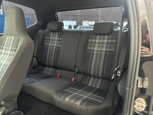 Volkswagen up! 1.0 move up! bluem 75pk 2015, s-633-ps - afbeelding 25 van  45