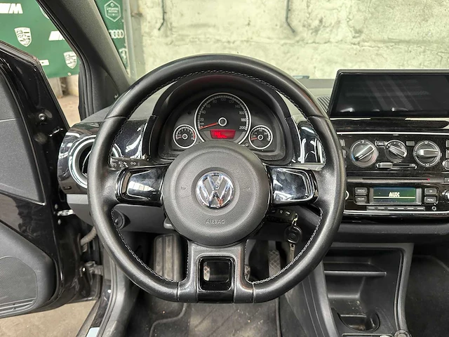 Volkswagen up! 1.0 move up! bluem 75pk 2015, s-633-ps - afbeelding 36 van  45