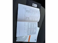 Volkswagen up! 1.0 move up! bluem. airco 5 deurs 30-zpn-2 - afbeelding 19 van  27