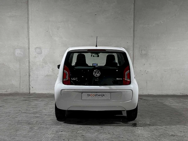 Volkswagen up! 1.0 move up! bluemotion 60pk 2013, 2-szr-70 - afbeelding 2 van  36