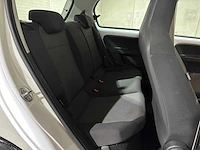 Volkswagen up! 1.0 move up! bluemotion 60pk 2013, 2-szr-70 - afbeelding 24 van  36