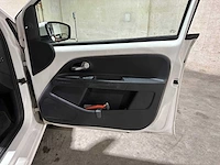 Volkswagen up! 1.0 move up! bluemotion 60pk 2013, 2-szr-70 - afbeelding 25 van  36