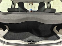 Volkswagen up! 1.0 move up! bluemotion 60pk 2013, 2-szr-70 - afbeelding 28 van  36
