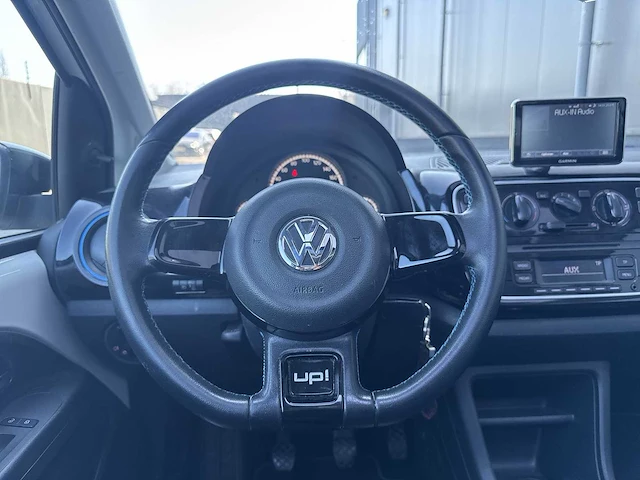 Volkswagen up! 1.0 up! edition bluemotion car 2014 | gzz-37-b i - afbeelding 7 van  26