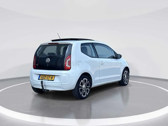 Volkswagen up! 1.0 up! edition bluemotion car 2014 | gzz-37-b i - afbeelding 25 van  26