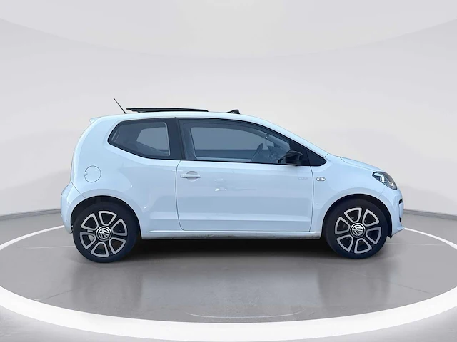 Volkswagen up! 1.0 up! edition bluemotion car 2014 | gzz-37-b i - afbeelding 26 van  26