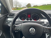 Volkswagenpassat variant 2.0 fsi highline airco cruise navi leder, 01-xl-hp - afbeelding 6 van  29