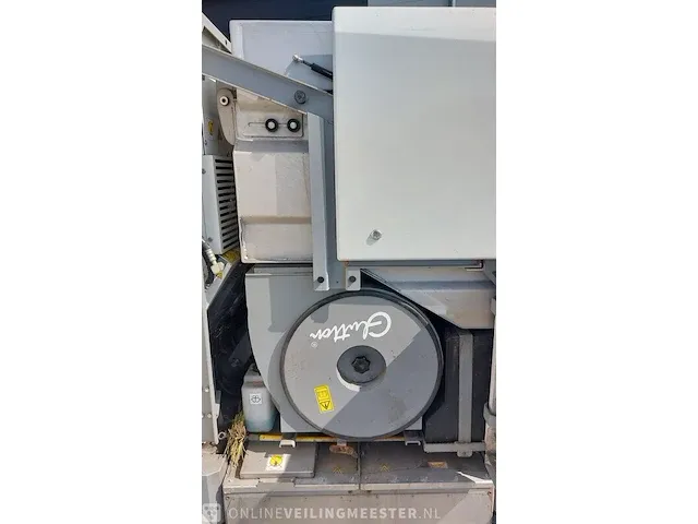Volledig elektrische veegmachine glutton, zen 01, bouwjaar 2019 | 2566h. | tkh-48-s - afbeelding 31 van  58