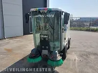 Volledig elektrische veegmachine glutton, zen 01, bouwjaar 2019 | 2566h. | tkh-48-s - afbeelding 23 van  58