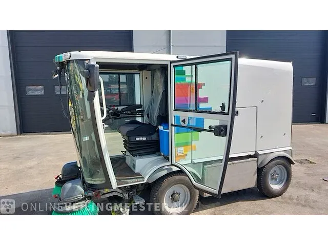 Volledig elektrische veegmachine glutton, zen 01, bouwjaar 2019 | 2566h. | tkh-48-s - afbeelding 35 van  58