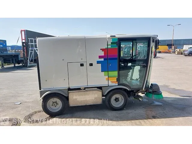 Volledig elektrische veegmachine glutton, zen 01, bouwjaar 2019 | 2566h. | tkh-48-s - afbeelding 56 van  58