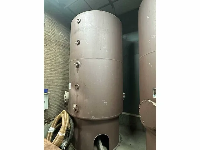 Volledige voorraad tankopslag (4 tanks) met viking opvoerpompen en besturingsysteem - afbeelding 9 van  13