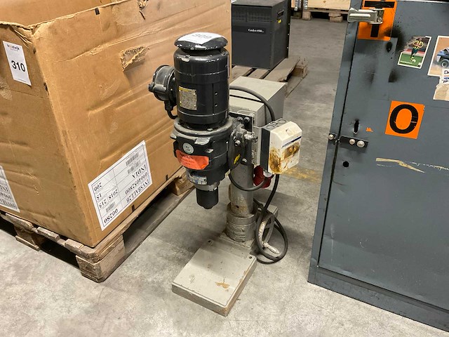 Vollrath r25 mixer - afbeelding 1 van  11