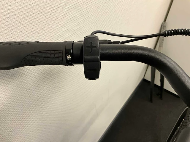 Voltara alta elektrische damesfiets - 51cm - afbeelding 8 van  10