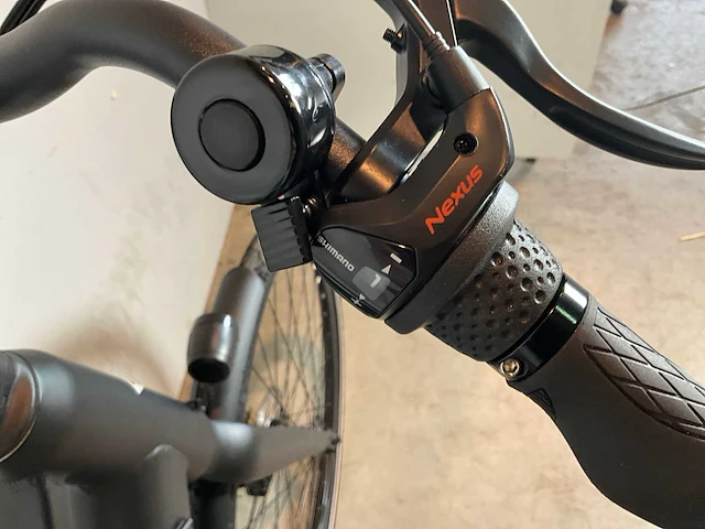 Voltara alta elektrische damesfiets 56cm - afbeelding 6 van  9