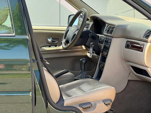Volvo - 2000 - s70 - 2.4 europa - 38-fg-bz - afbeelding 6 van  16