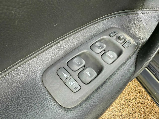 Volvo - 2000 - v70 - 2.4 t comfort line - 60-fz-fl - afbeelding 2 van  13