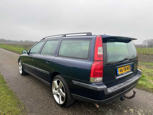 Volvo - 2001 - v70 - 2.4 t comfort line - 46-tb-kh - afbeelding 6 van  9