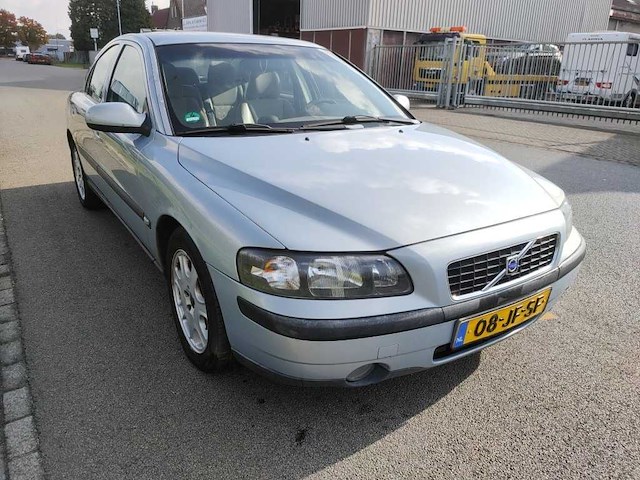 Volvo - 2002 - s60 - 2.4 edition - 08-jf-sf - afbeelding 12 van  21