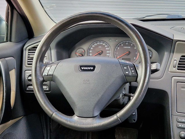 Volvo - 2002 - s60 - 2.4 t awd geartronic - 44-jn-kr - afbeelding 5 van  22