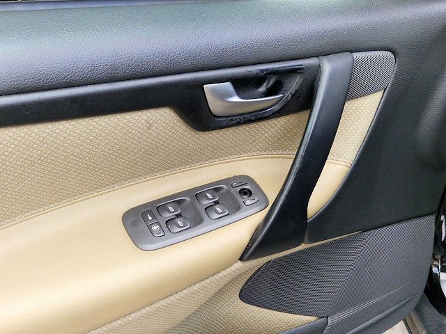 Volvo - 2002 - s60 - 2.4 t awd geartronic - 44-jn-kr - afbeelding 8 van  22